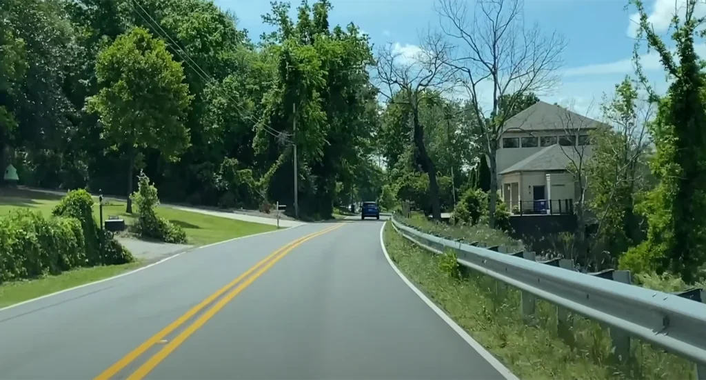 a road in Hoover, AL